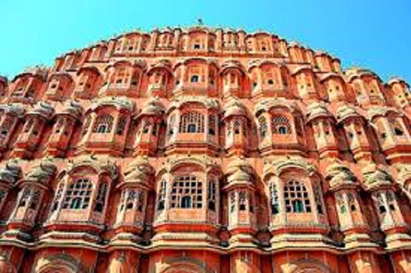 Historical monuments & museums in Jaipur now open for pre & post wedding shoots