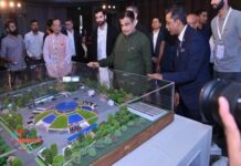 Nitin Gadkari unveils  India’s first Miniature EV Charging model Nitin Gadkari