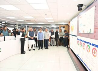 CAQM Launches PAVAN-I3C Command Centre to Track Delhi-NCR Air Pollution Union Minister Bhupender Yadav visiting the CAQM PAVAN integrated command centre in Delhi-NCR